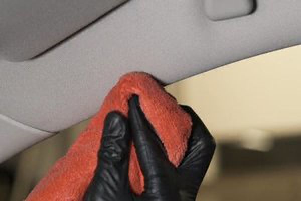 Auto headliner detailing